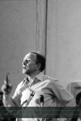 6a220abbfaef1cb52b750fe0ab0d7797_160_238