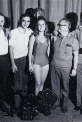 e48bbcb32983636fa36f6bef9972d69b_160_238